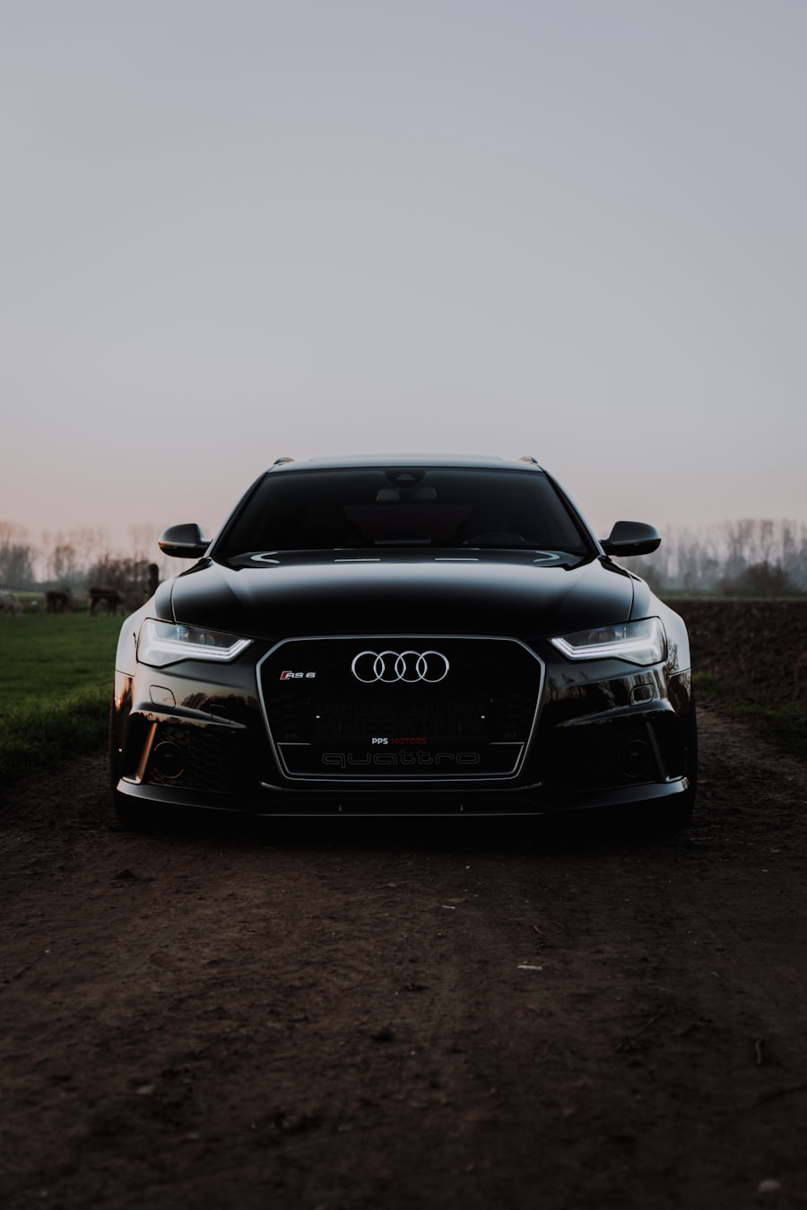 Audi RS6 Avant – Grau Metallic
